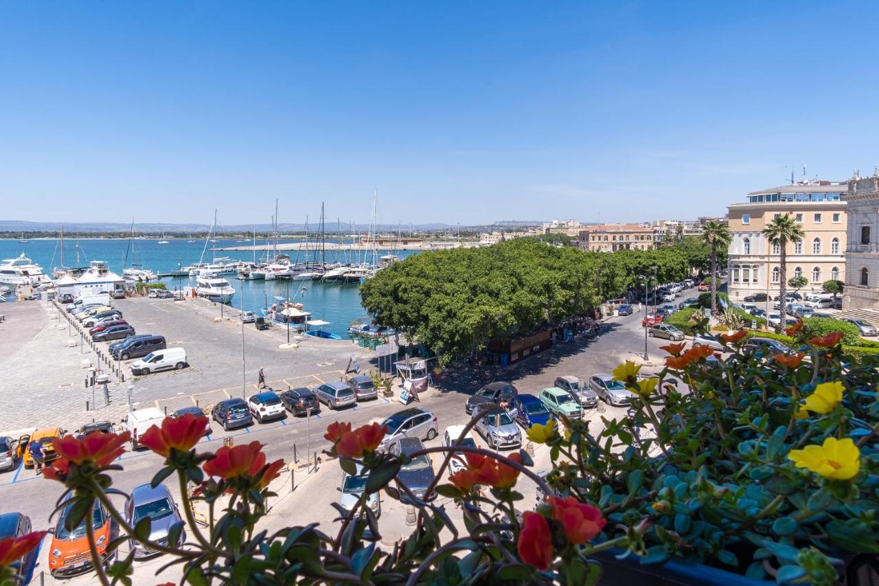 La Gorgone Ortigia Suites 锡拉库扎 外观 照片