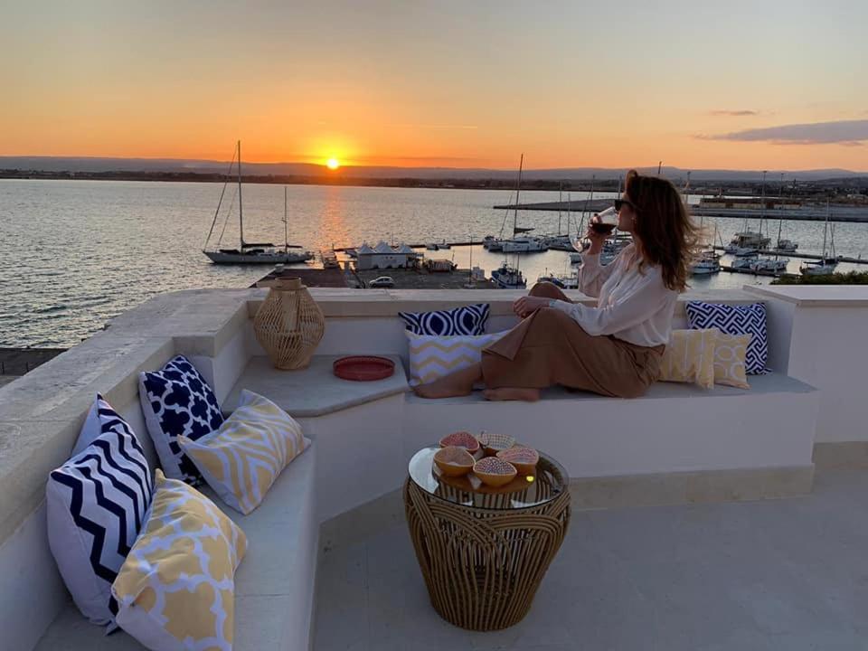 La Gorgone Ortigia Suites 锡拉库扎 外观 照片